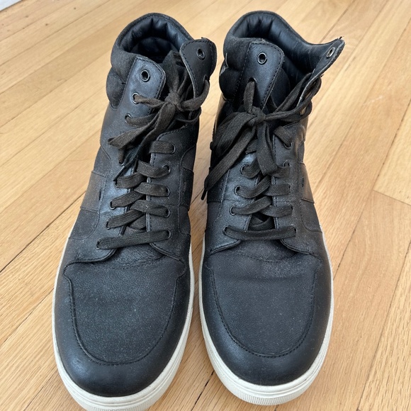 Vince Adam Revolver Hi Top Leather Sneakers - Picture 2 of 4